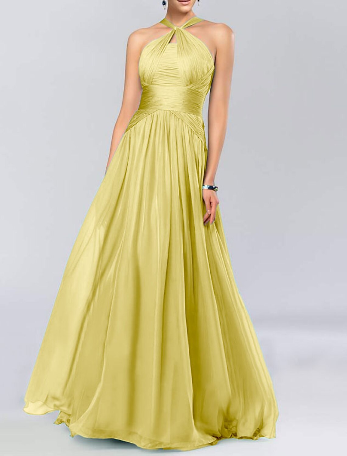 A-Line Bridesmaid Dress Halter Neck Sleeveless Elegant Floor Length Chiffon with Pleats / Draping