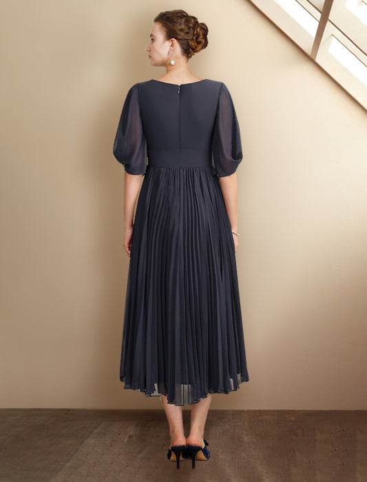 A-Line Mother of the Bride Dress Plus Size Elegant V Neck Tea Length Chiffon Half Sleeve with Pleats