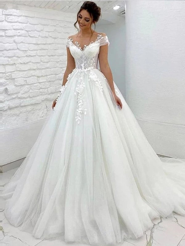 A-Line/Princess Tulle Lace Scoop Short Sleeves Sweep/Brush Train Wedding Dresses