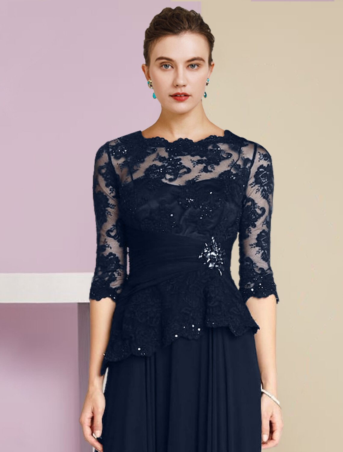 A-Line Mother of the Bride Dress Formal Wedding Guest Elegant Scoop Neck Floor Length Chiffon Lace Half Sleeve with Pleats Appliques Crystal Brooch