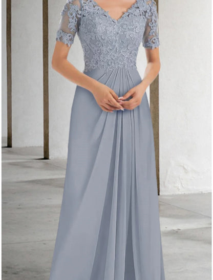 A-Line Mother of the Bride Dress Wedding Guest Elegant V Neck Floor Length Chiffon Lace Short Sleeve with Ruching Solid Color