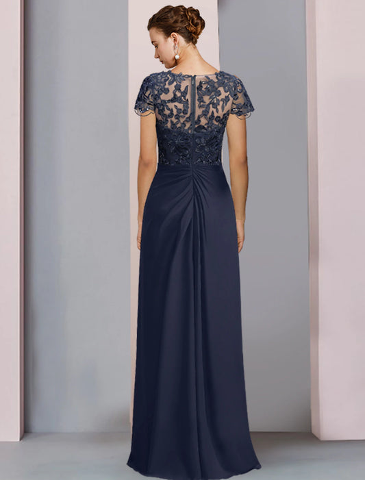 Sheath / Column Mother of the Bride Dress Formal Luxurious Elegant Scoop Neck Floor Length Chiffon Lace Short Sleeve with Sequin Appliques