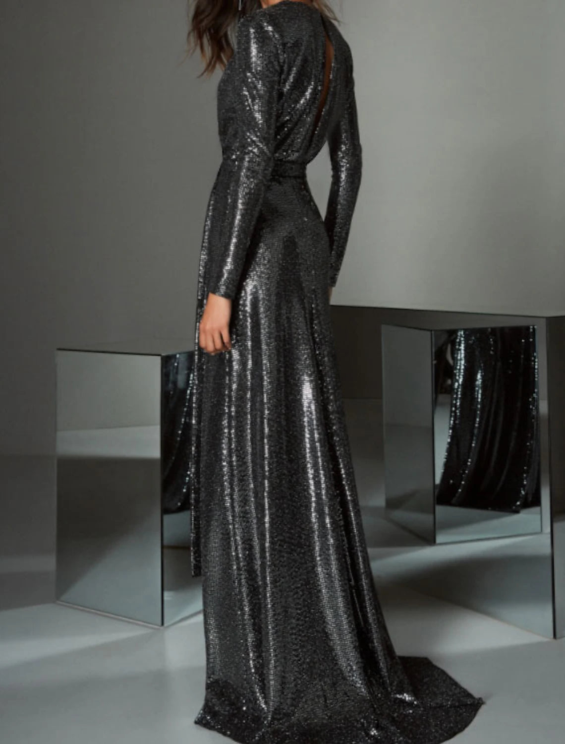 A-Line Beautiful Back Sparkle Party Wear Prom Dress V Neck Long Sleeve Sweep / Brush Train Sequined with Sequin Slit