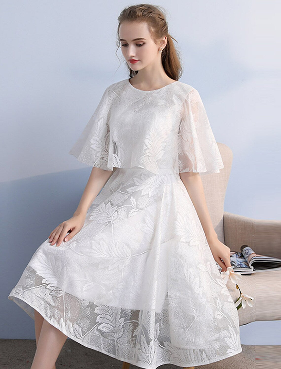 A-Line Cocktail Dresses Vintage Dress Party Wear Knee Length Half Sleeve Jewel Neck Lace with Sleek