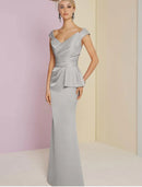 Sheath / Column Evening Gown Elegant Dress Wedding Guest Floor Length Sleeveless Plunging Neck Satin with Ruched